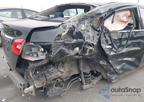 2018 Nissan Sentra S z USA, uszkodzony, nr VIN 3N1AB7AP4JY327515